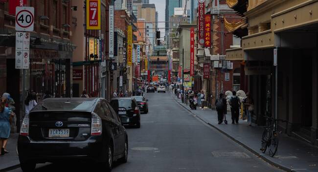 Melbournes chinatown street