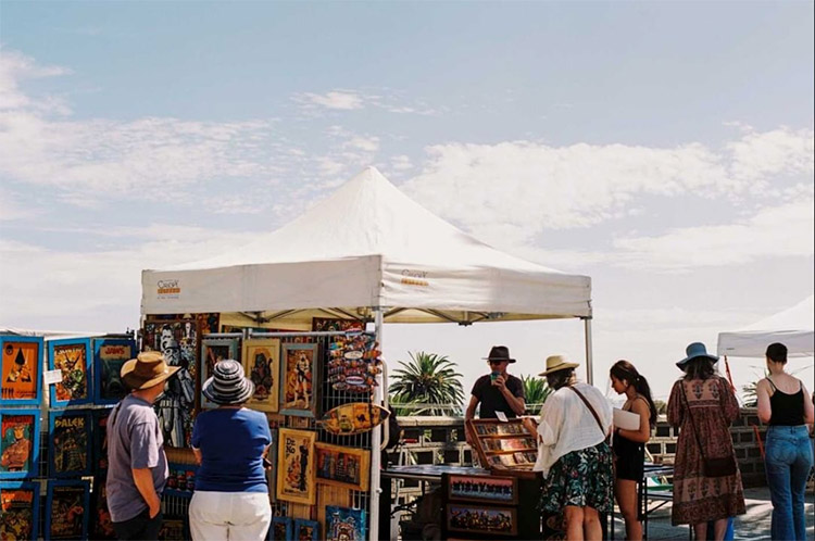 the view of st kilda esplanade market